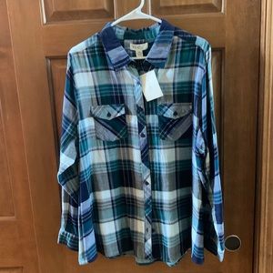 Long sleeve navy and green plaid button down shirt, NWT, 2X.